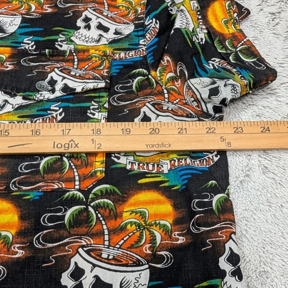 True Religion Shirt Mens L Black Skull Hawaiian Utility Short Sleeve Travel